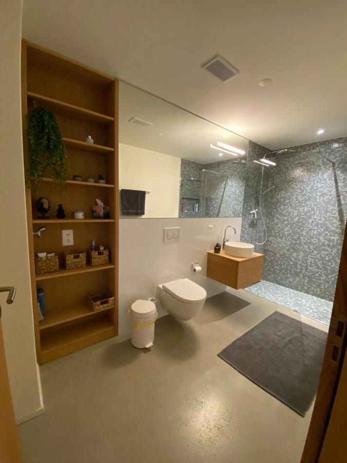 Stilvolle Ferienwohnung Direkt An Der Skipiste Flims Exteriör bild