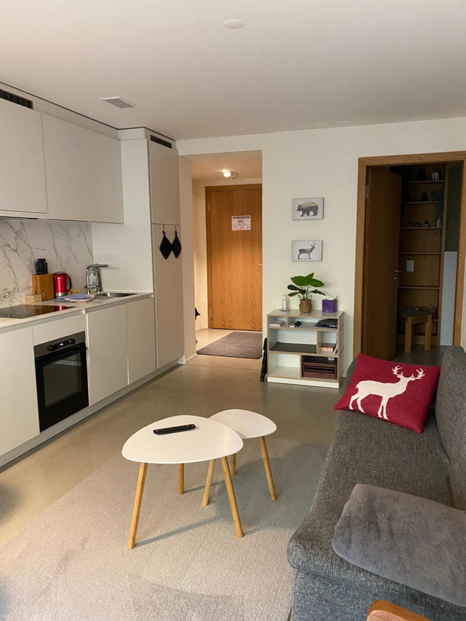 Stilvolle Ferienwohnung Direkt An Der Skipiste Flims Exteriör bild