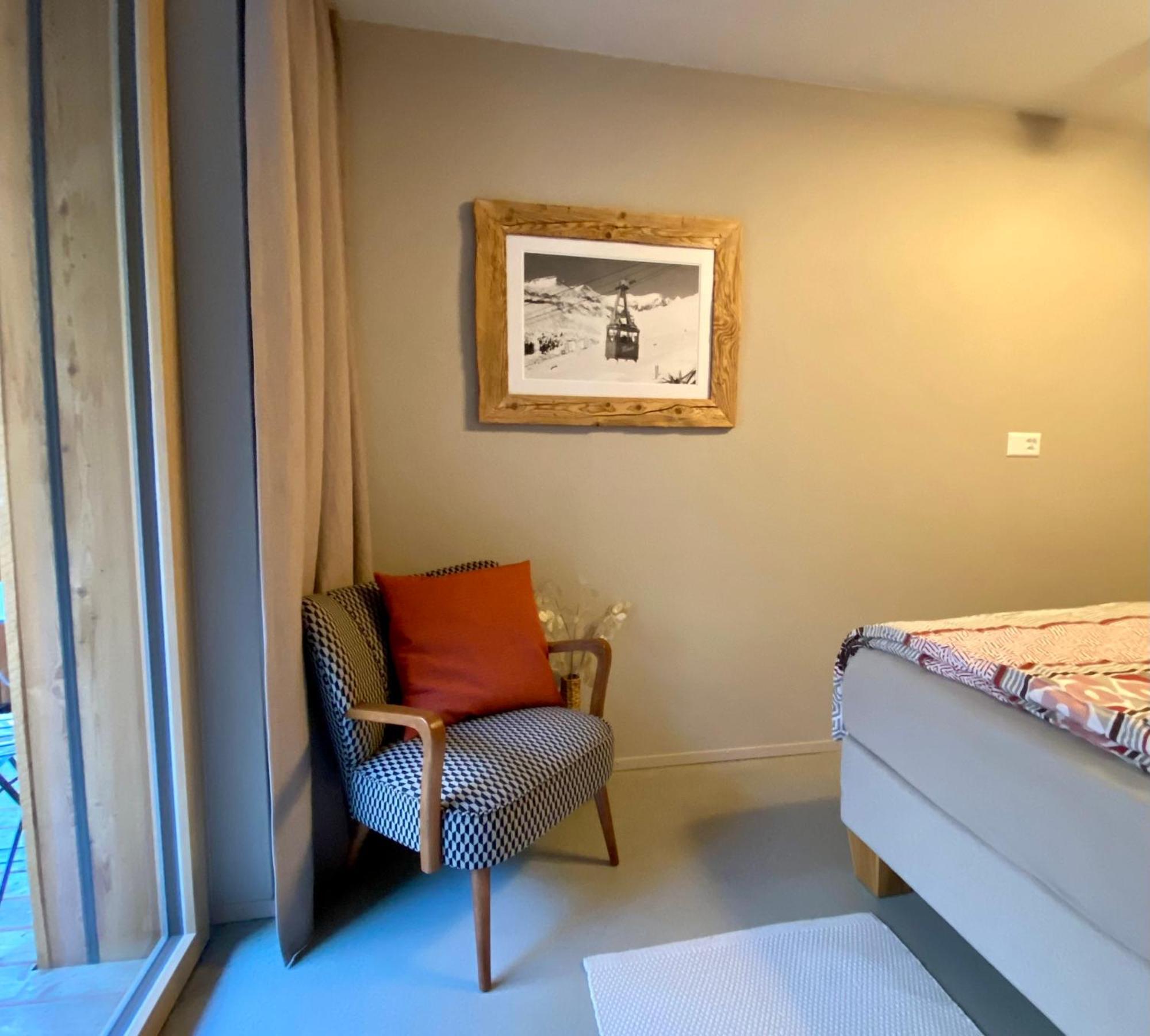 Stilvolle Ferienwohnung Direkt An Der Skipiste Flims Exteriör bild